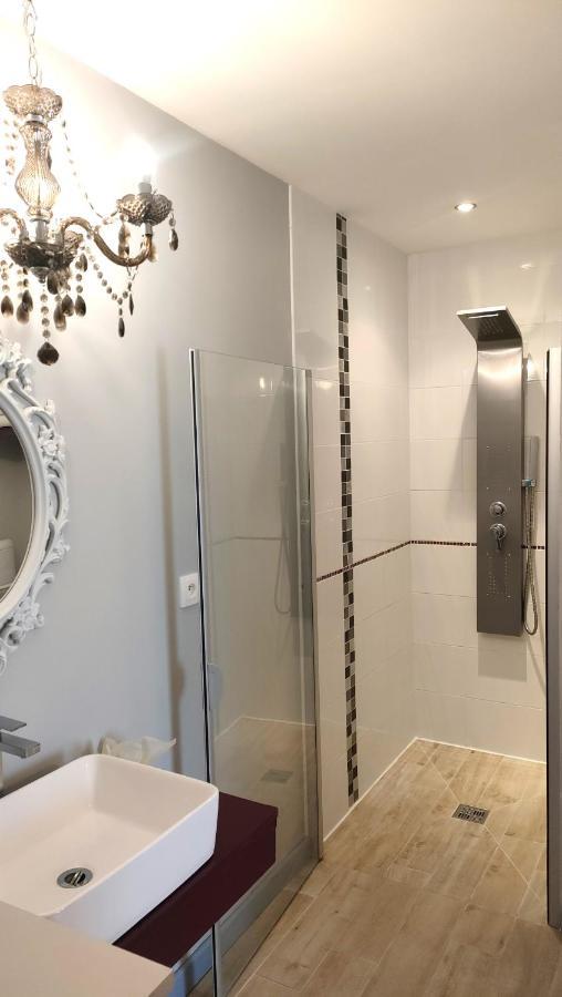 Les Logis D Usse Villa Rigny-Usse ภายนอก รูปภาพ