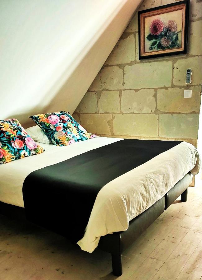 Les Logis D Usse Villa Rigny-Usse ภายนอก รูปภาพ