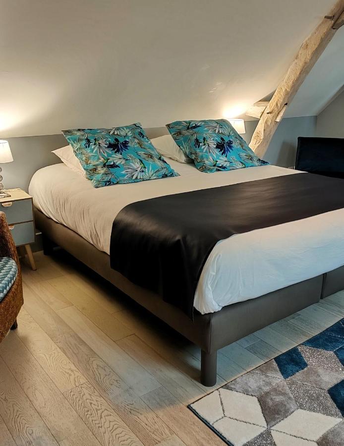 Les Logis D Usse Villa Rigny-Usse ภายนอก รูปภาพ