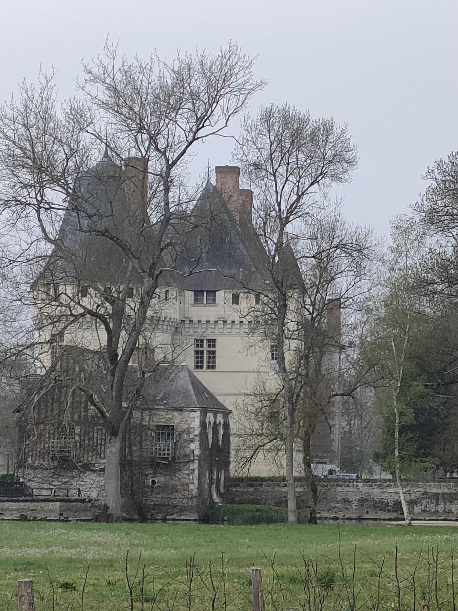 Les Logis D Usse Villa Rigny-Usse ภายนอก รูปภาพ